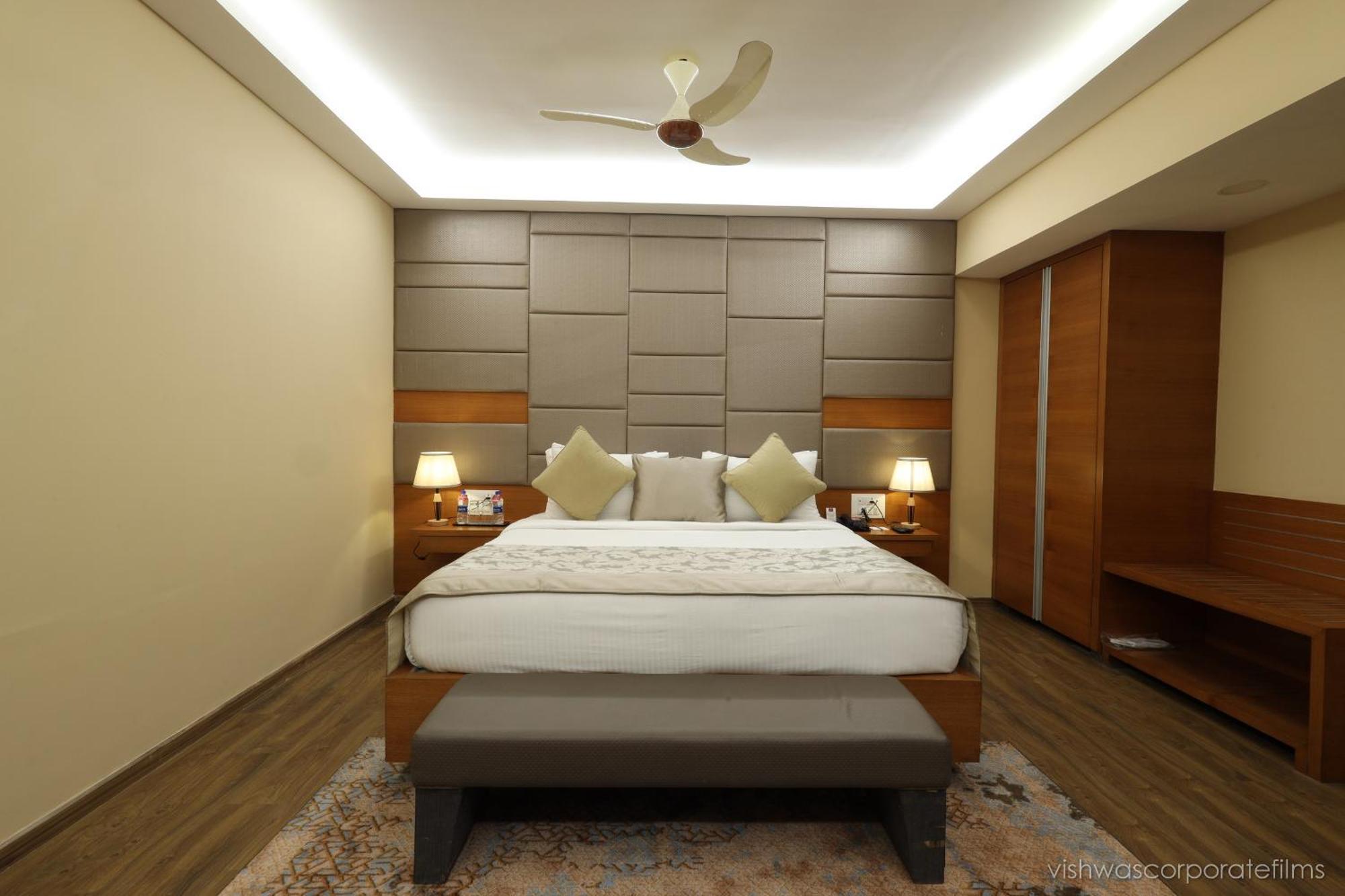 Rang Lords Inn Bharuch Εξωτερικό φωτογραφία