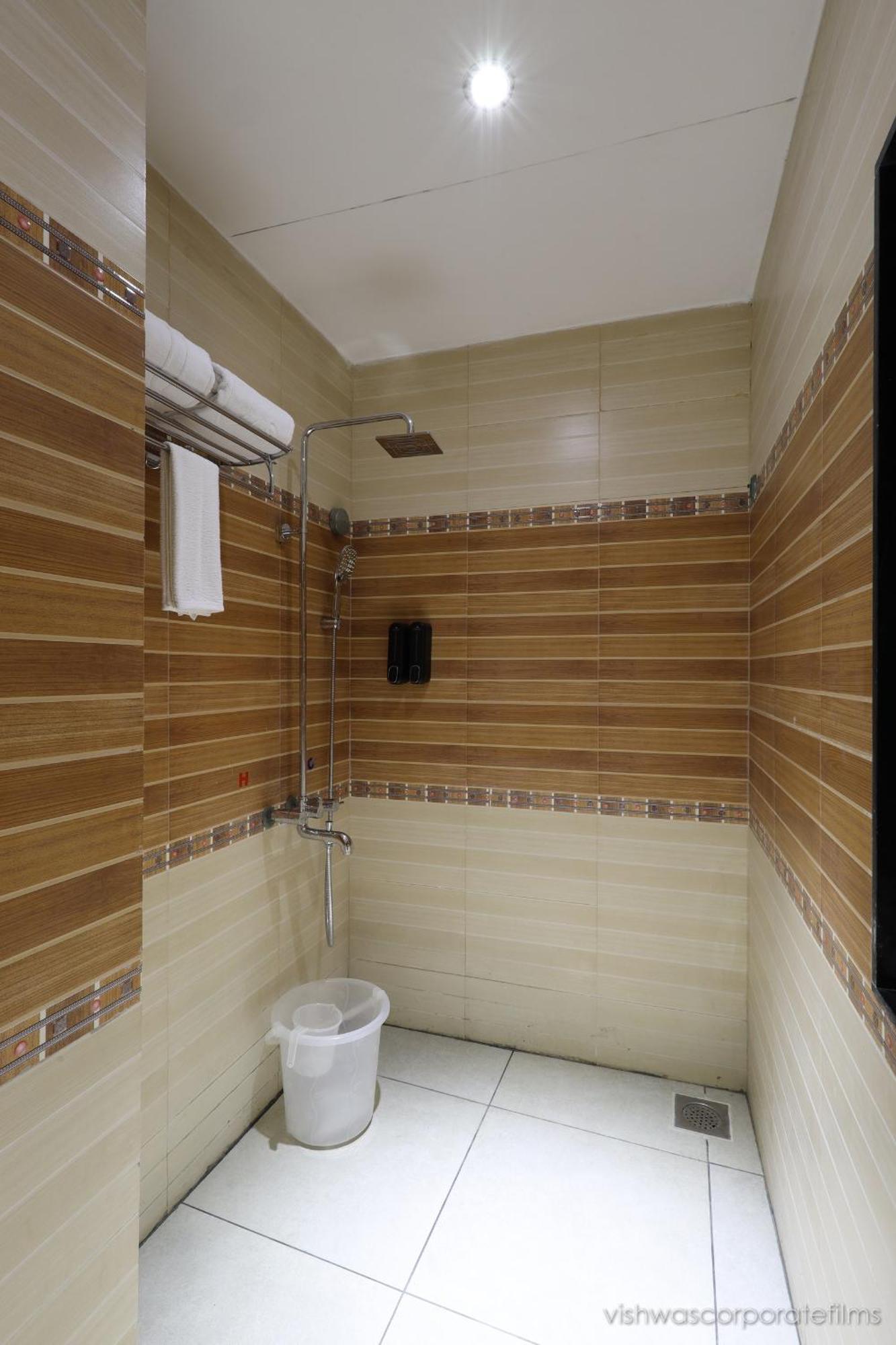 Rang Lords Inn Bharuch Εξωτερικό φωτογραφία